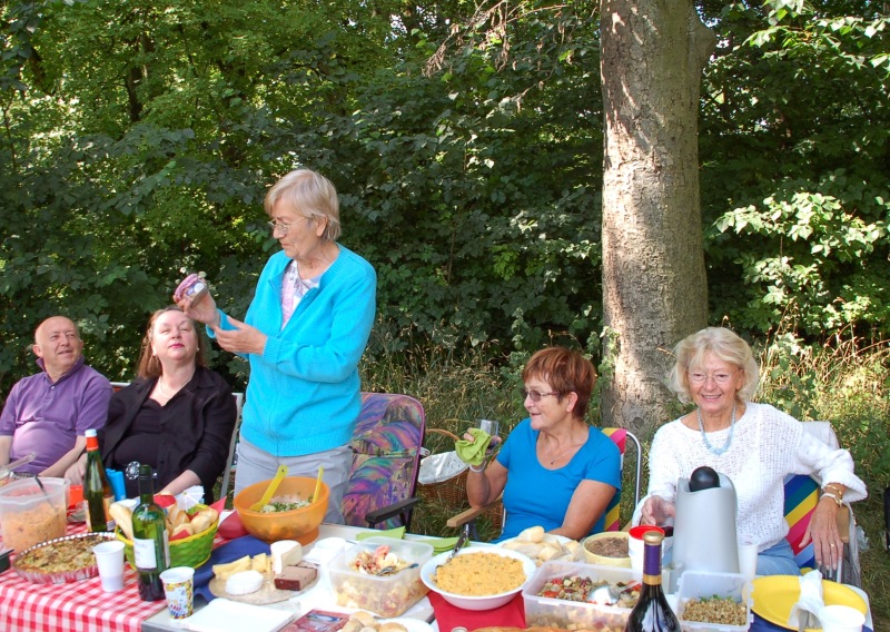 Uta stellt ihren kulinarischen Beitrag vor 
